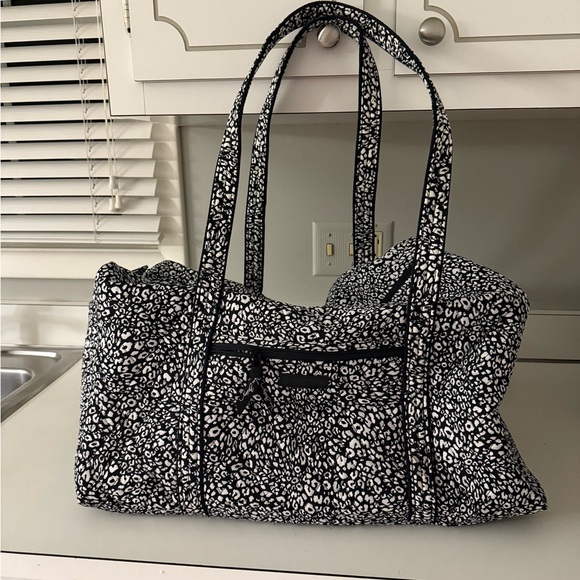 Vera Bradley Handbags - Vera Bradley Camocat Duffle